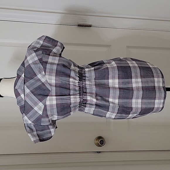 Urban Renewal Size S/M Prairie Style Top with Pearl Snap Closure.  EUC - Picture 4 of 11